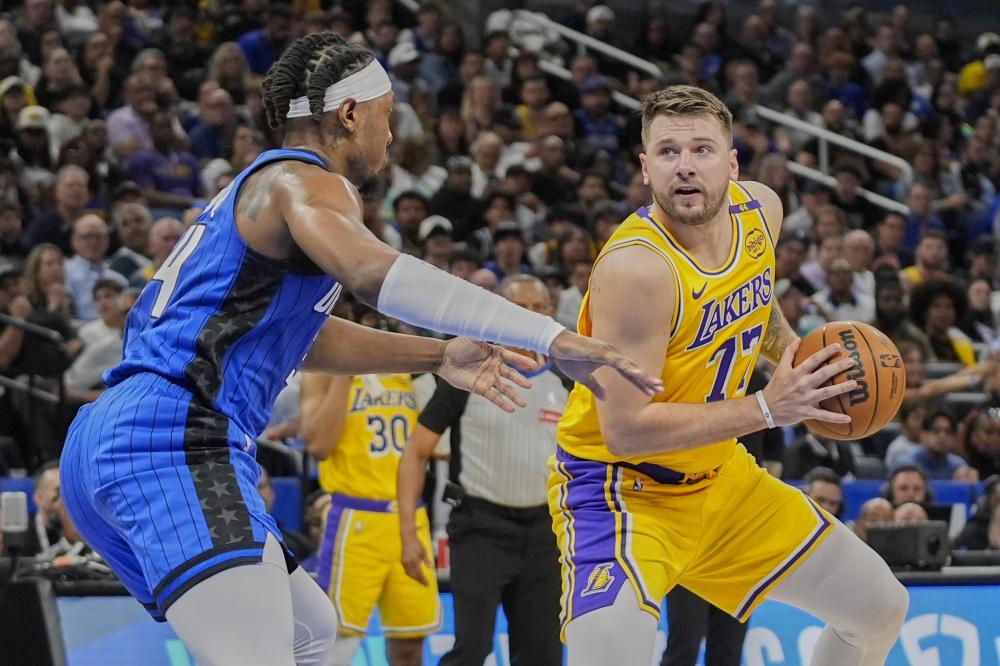 展现出强大 展现出强大