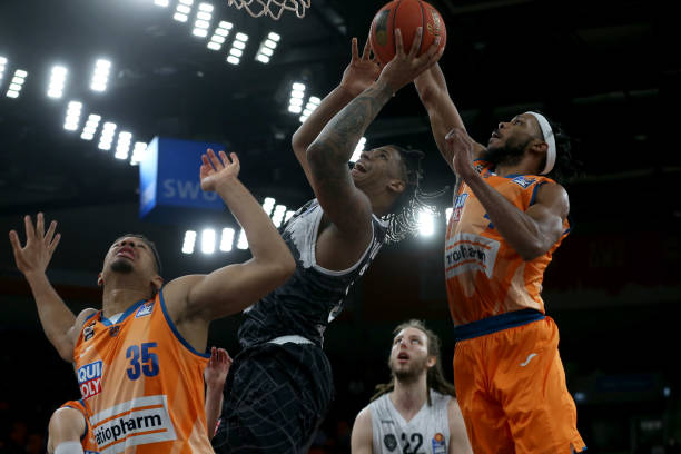 选锁定索莱 选锁定索莱